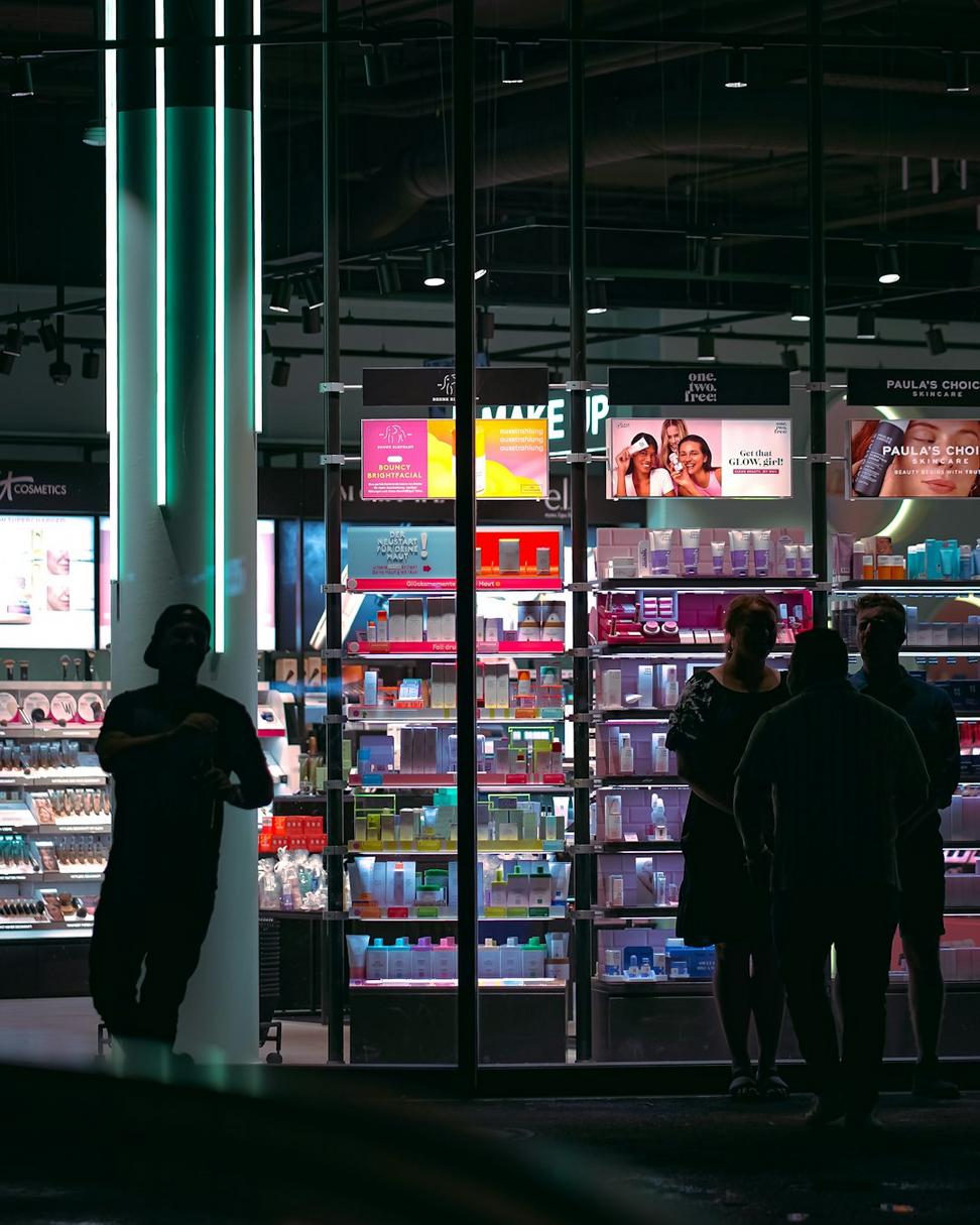 Queen West Retail Complex